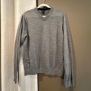 Men's Gap Merino Wool Sweater, Gray V-Neck, Size Large